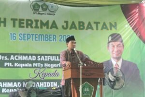 Serah Terima Jabatan  Kepala MTsN 2 Sidoarjo Hadirkan Pemimpin Muda Penuh Inspirasi